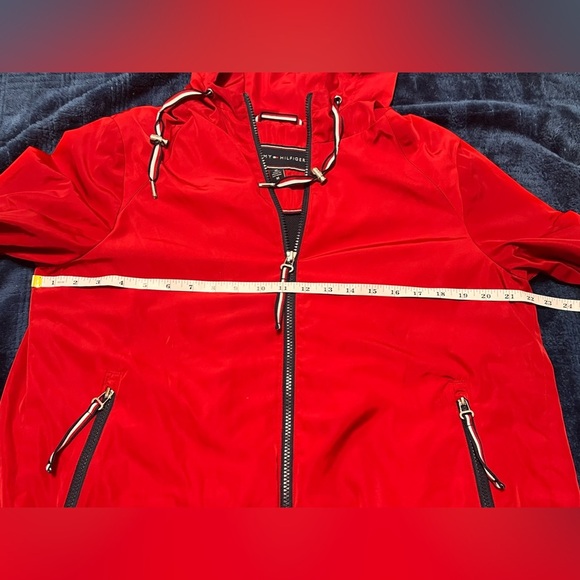 Tommy Hilfiger Jacket Womens M Long Sleeve Full Zip Hooded Windbreaker Red - Picture 7 of 12